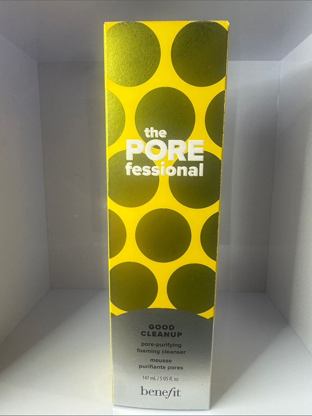 Benefit POREfessional Foaming Cleanser in Yellow and Gold Packaging